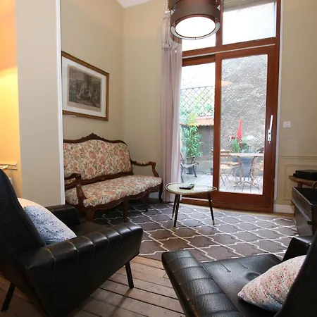 Reims-escapade Gallery Apartman *