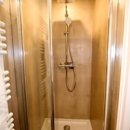 Reims-escapade Gallery Apartman