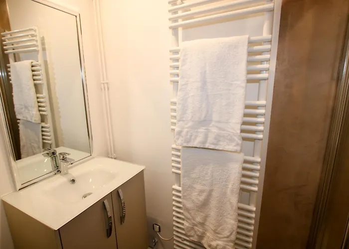 Reims-escapade Gallery Lägenhet *